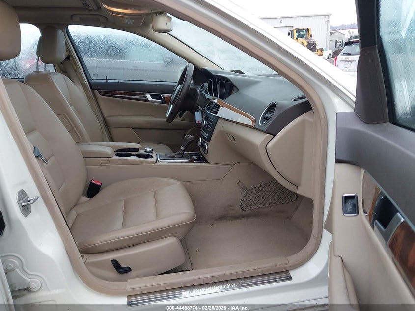 2012 Mercedes-Benz C 250 Sport