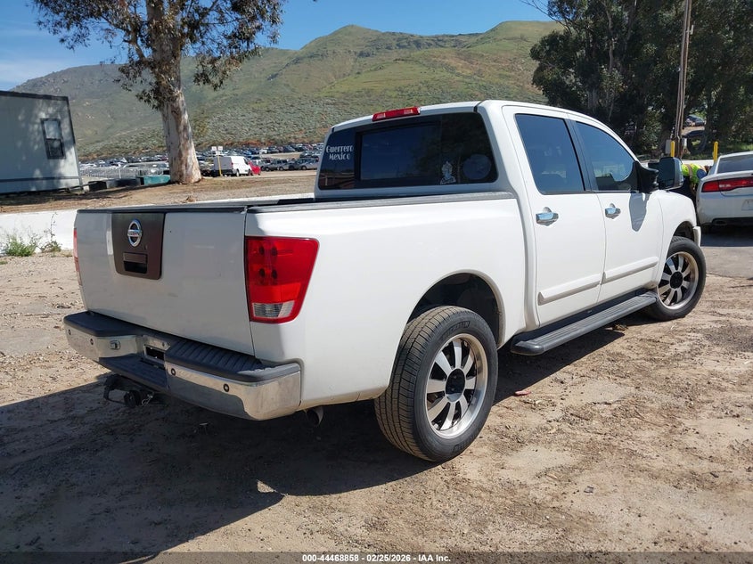 2005 Nissan Titan Se