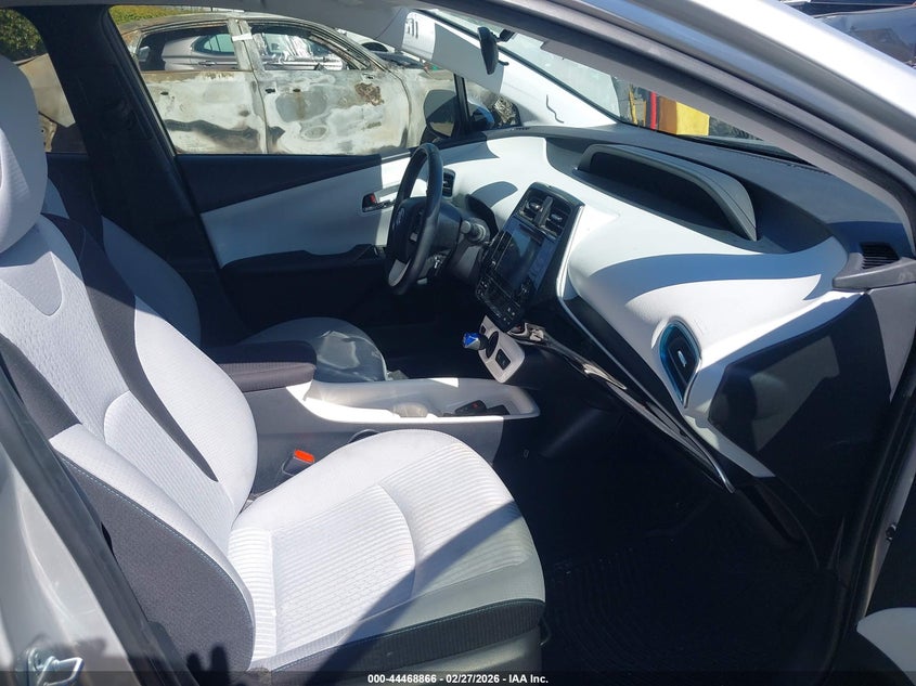 2017 Toyota Prius Three