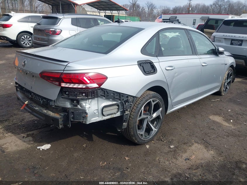 2020 Volkswagen Passat 2.0T R-Line