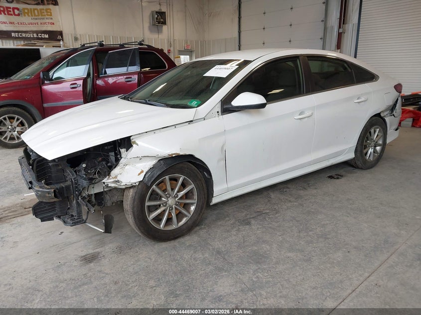 VIN 5NPE24AF5JH622527 2018 HYUNDAI SONATA SE