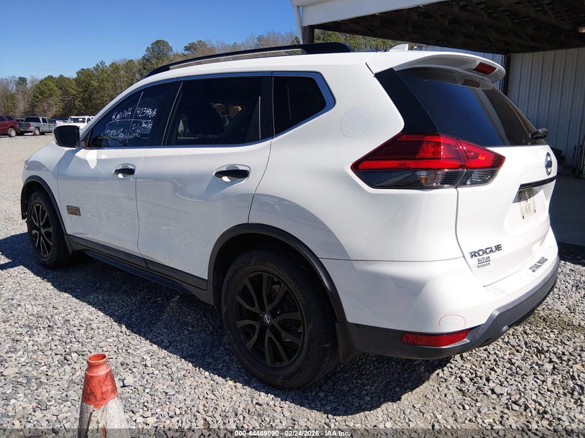 2017 Nissan Rogue Sv