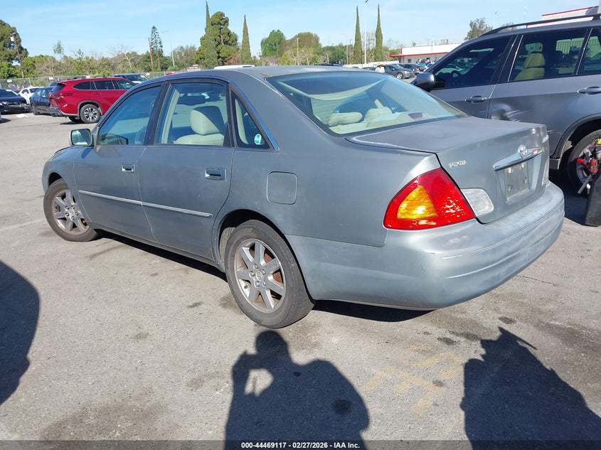 2001 Toyota Avalon Xls