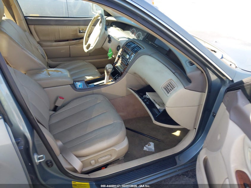 2001 Toyota Avalon Xls