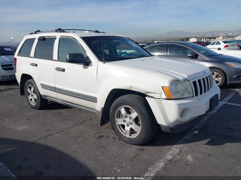 2005 Jeep Grand Cherokee Laredo