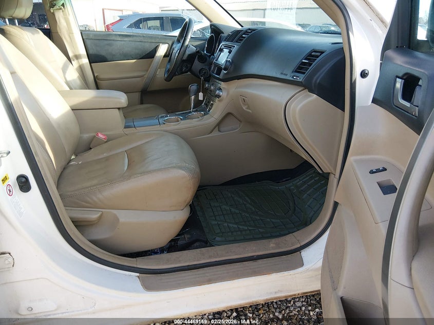 2013 Toyota Highlander Se V6