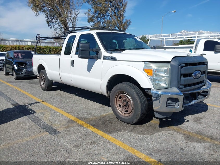 2015 Ford F-250 Xl