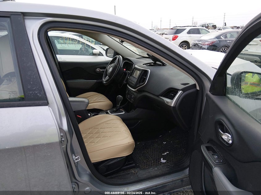 2014 Jeep Cherokee Sport
