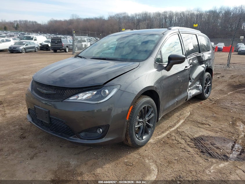 2020 Chrysler Pacifica Awd Launch Edition