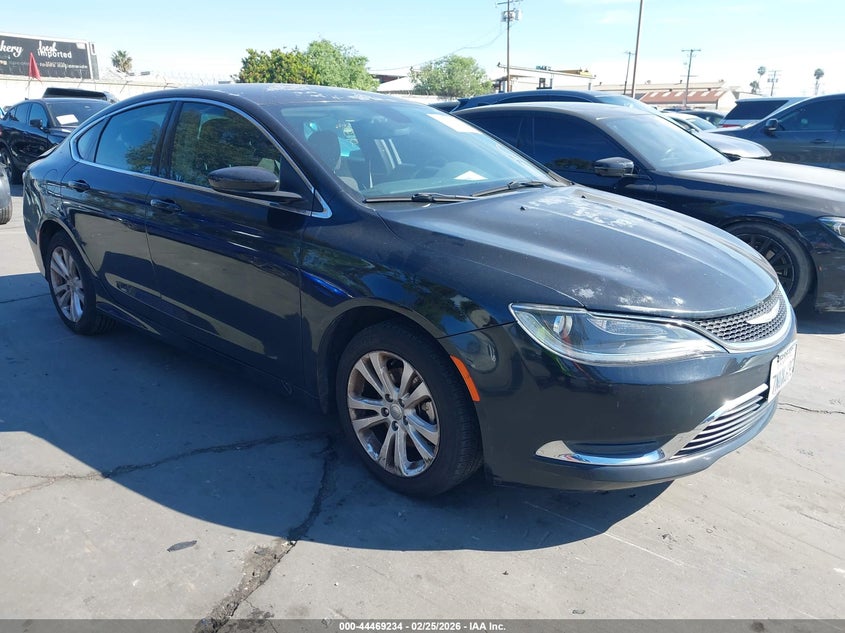 2015 Chrysler 200 Limited