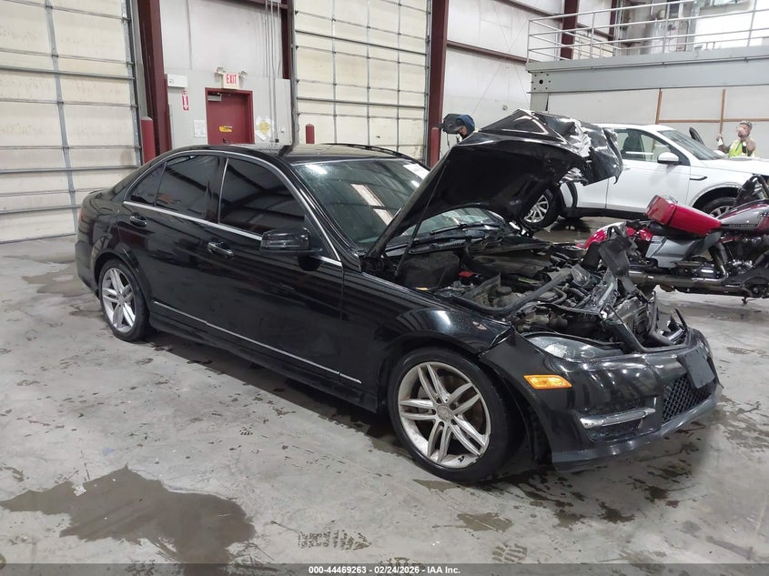 2014 Mercedes-Benz C 250 Sport