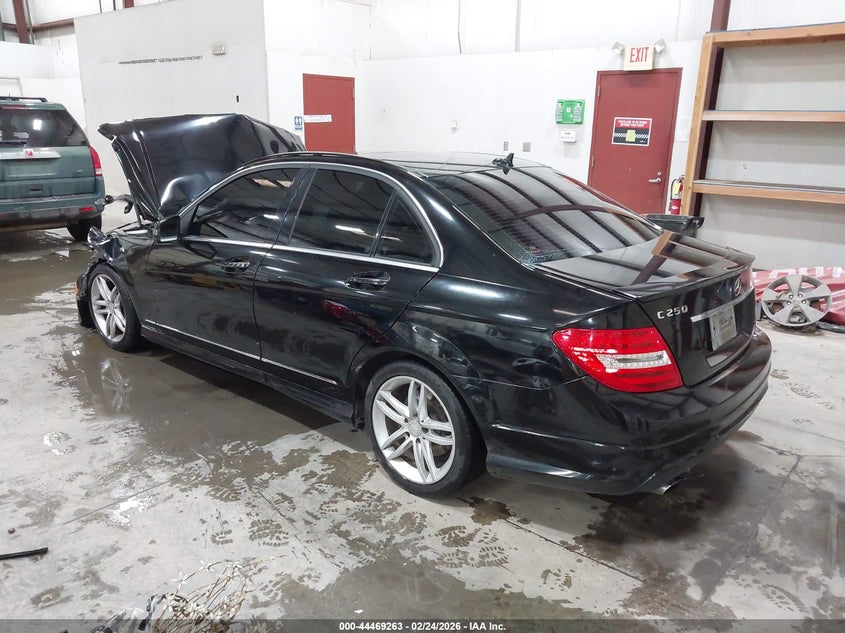 2014 Mercedes-Benz C 250 Sport