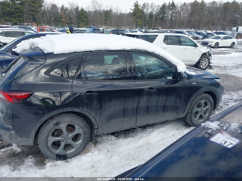 2025 Ford Escape 1.5 St-Line black Lot 111044469328 Vin 1FMCU9MN6SUA94131