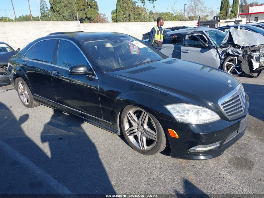 2011 Mercedes-Benz S 550