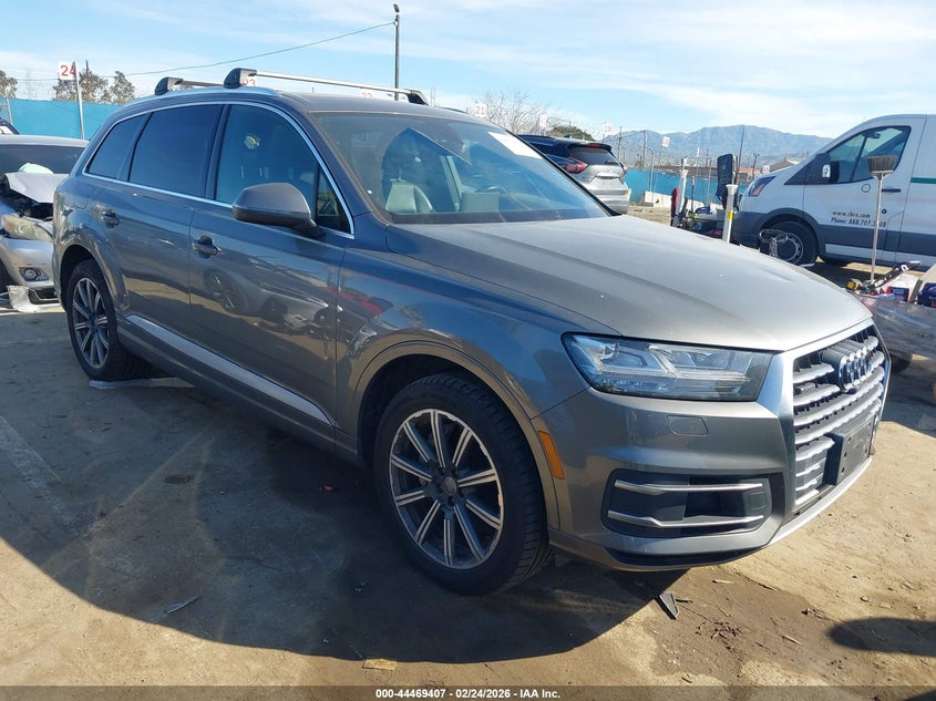 2017 Audi Q7 3.0T Premium