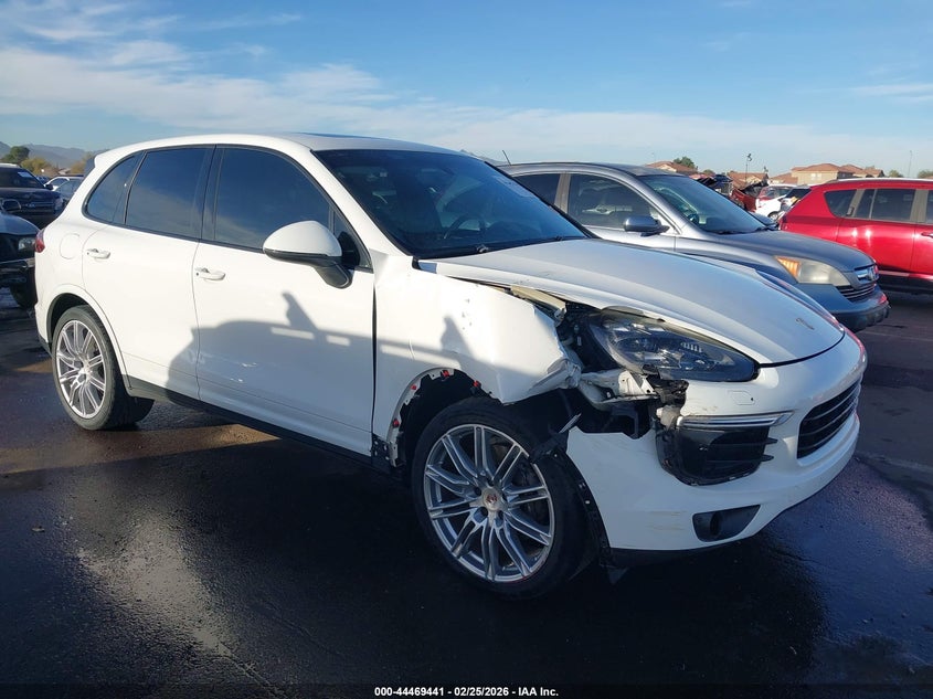 2017 Porsche Cayenne Platinum Edition