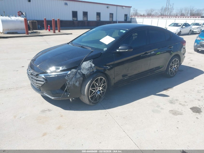 2019 Hyundai Elantra Se