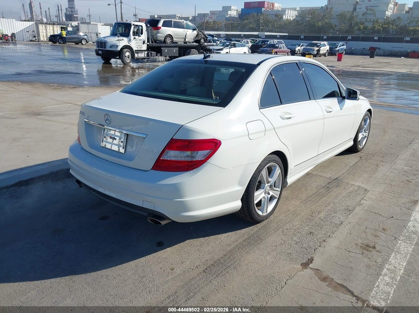 2011 Mercedes-Benz C 300 Sport