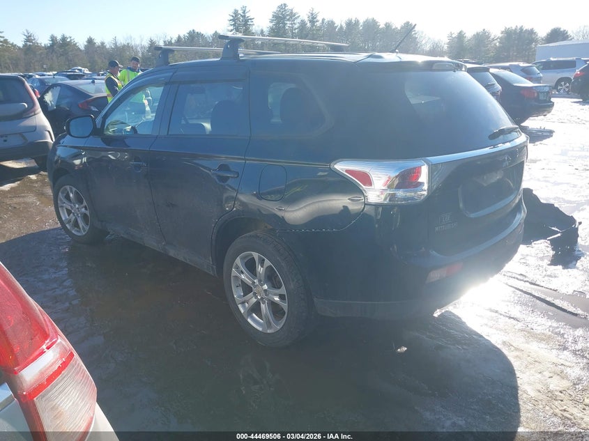 2014 Mitsubishi Outlander Se