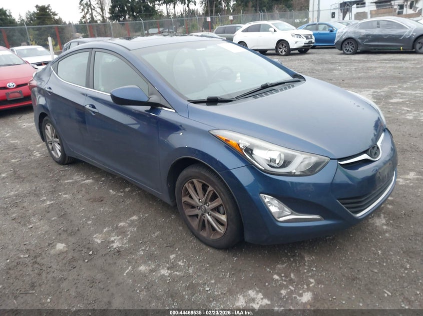 2015 HYUNDAI ELANTRA SE