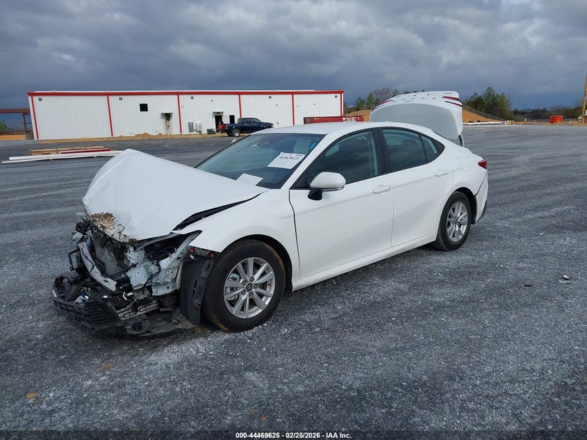 2025 Toyota Camry Le
