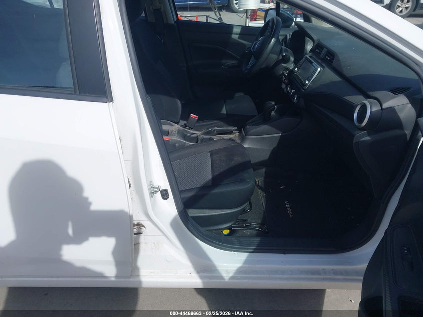 NISSAN VERSA 1.6 S XTRONIC CVT 2023