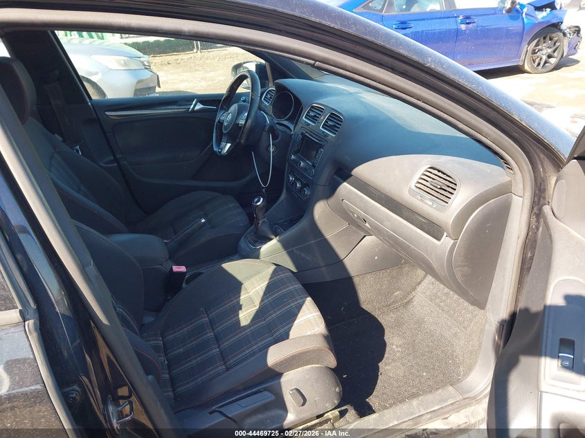 2011 Volkswagen Gti 4-Door