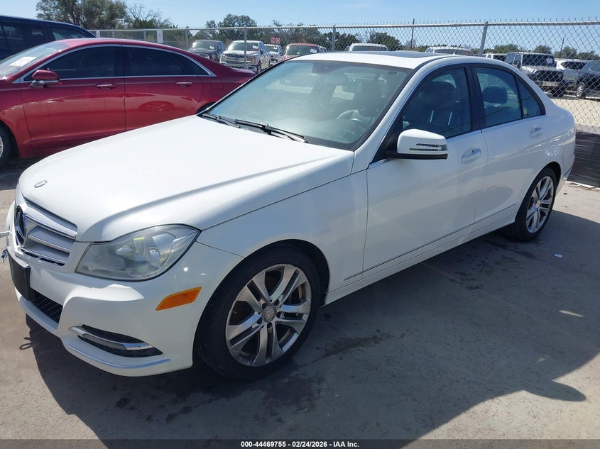 2014 Mercedes-Benz C 250 Luxury
