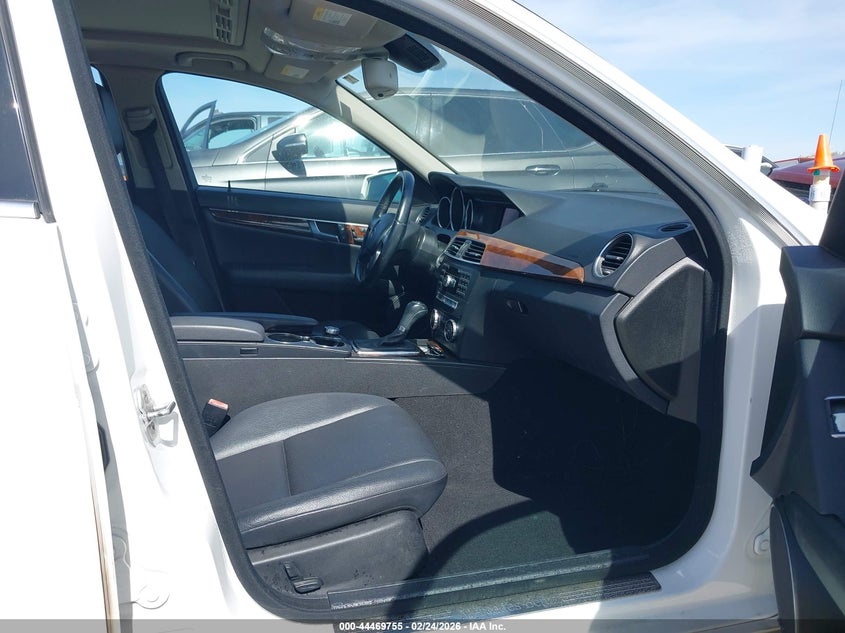 2014 Mercedes-Benz C 250 Luxury