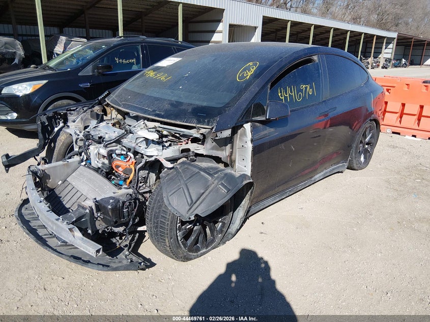 2022 Tesla Model X Dual Motor All-Wheel Drive/Plaid Tri Motor All-Wheel Drive