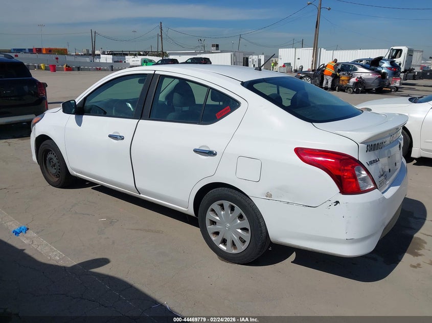 2018 Nissan Versa 1.6 Sv