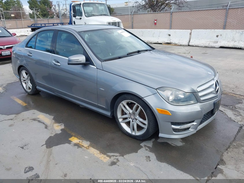 2012 Mercedes-Benz C 250 Sport