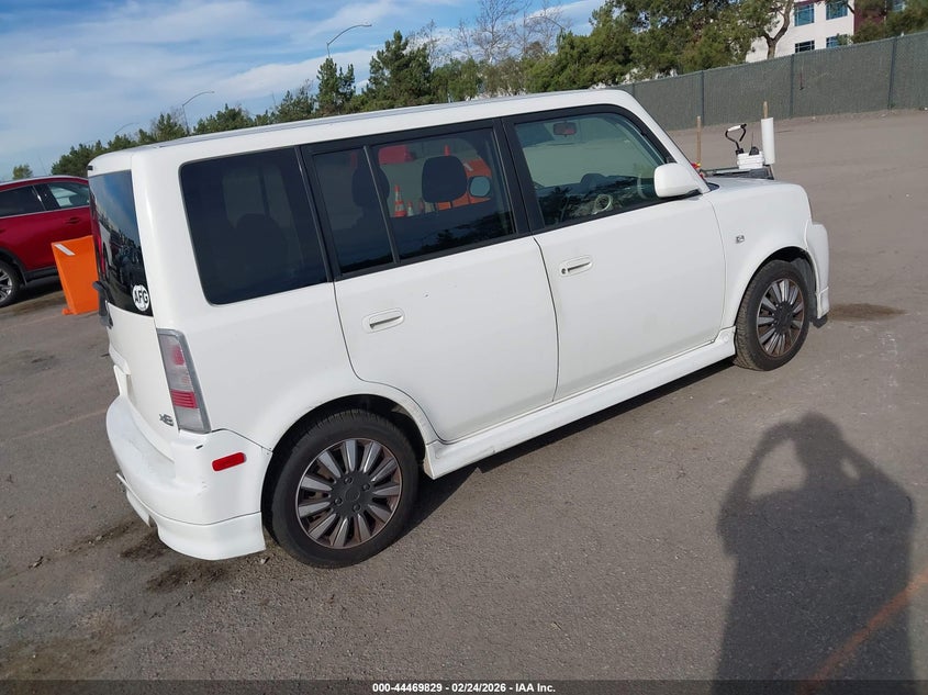 2006 Scion Xb