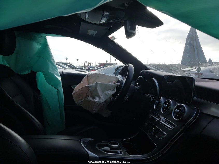 2019 Mercedes-Benz C 300