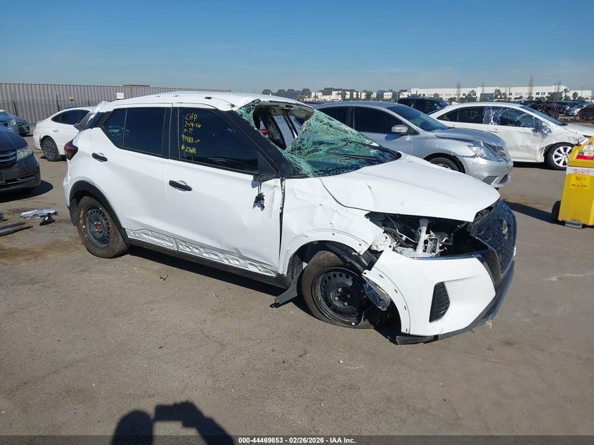 2024 Nissan Kicks S Xtronic Cvt