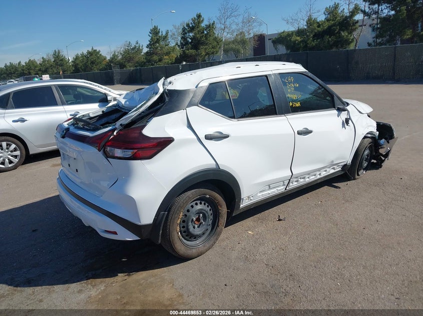 2024 Nissan Kicks S Xtronic Cvt