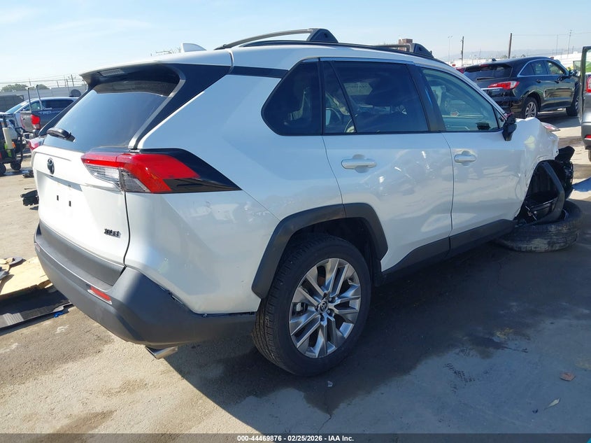 2023 Toyota Rav4 Xle Premium