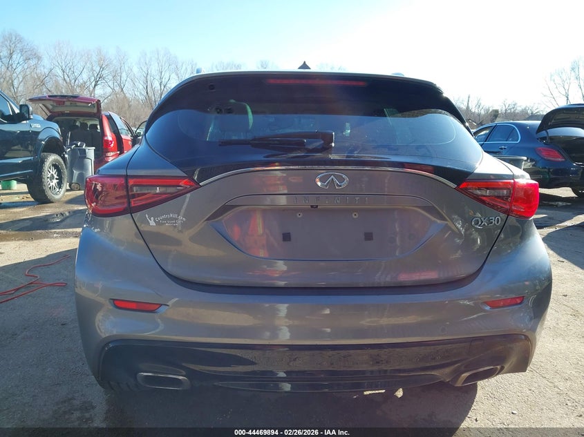2019 Infiniti Qx30 Luxe VIN: SJKCH5CP7KA008697 Lot: 44469894