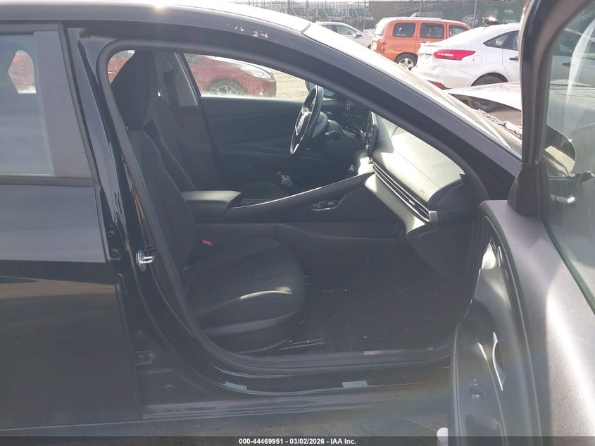 2021 Hyundai Elantra Sel