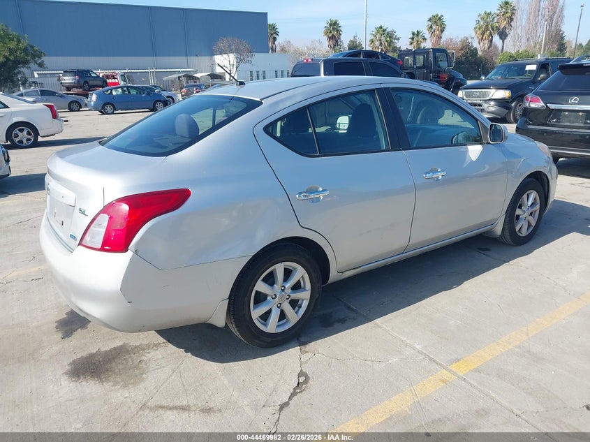 2012 Nissan Versa 1.6 Sl