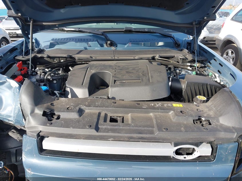 2025 Land Rover Defender 110 P400 S VIN: SALEJ7EU0S2464378 Lot: 44470052