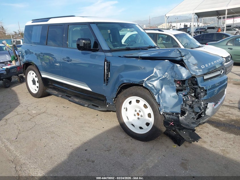 2025 Land Rover Defender 110 P400 S