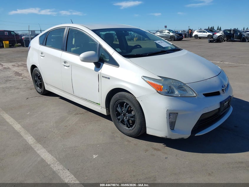 2015 Toyota Prius Three