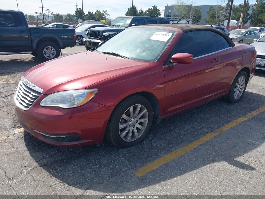 2012 Chrysler 200 Touring