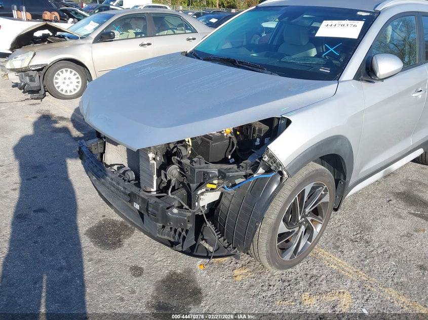VIN KM8J33AL4LU216495 2020 HYUNDAI TUCSON SPORT