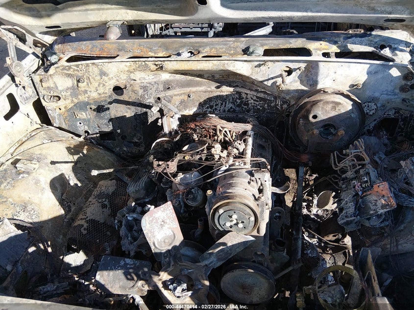 1996 GMC Yukon VIN: 1GKEK13R1TJ708602 Lot: 44470414