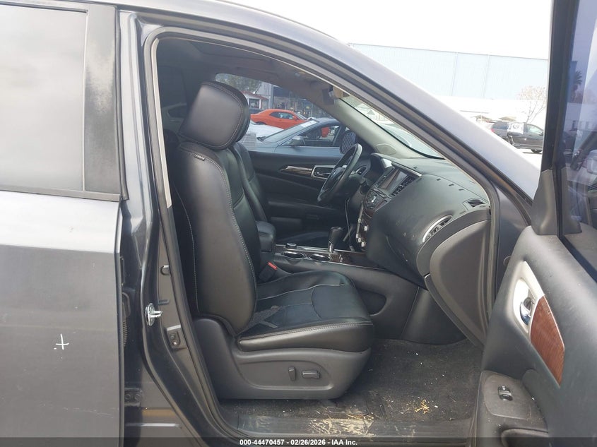 2014 Nissan Pathfinder Platinum