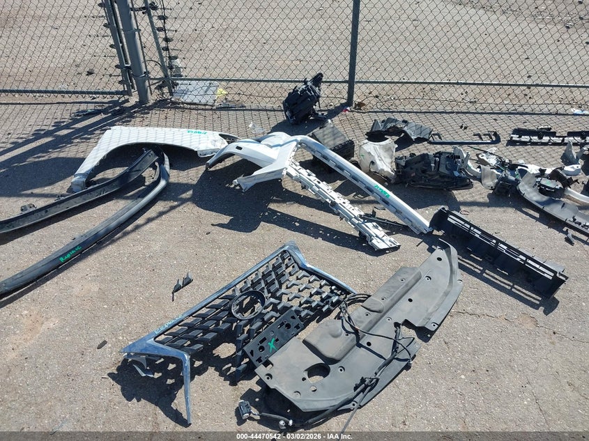 2020 Lexus Gx 460 Premium VIN: JTJAM7BXXL5265914 Lot: 44470542