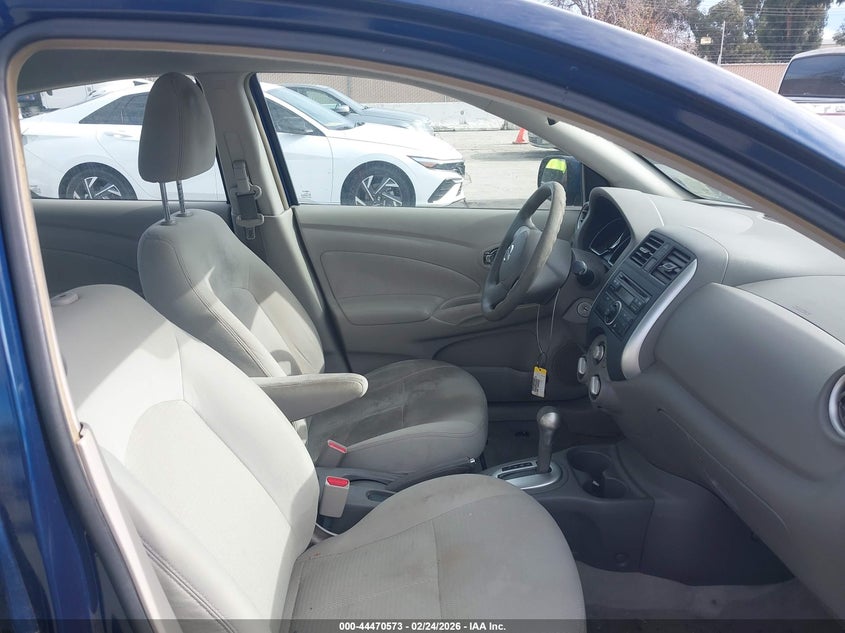 2014 Nissan Versa 1.6 Sv