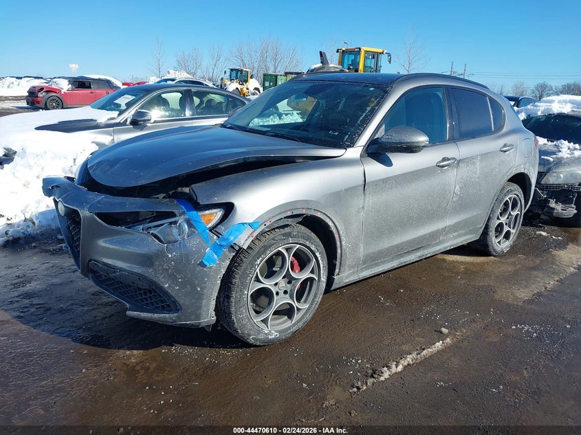 2019 Alfa Romeo Stelvio Sport Awd